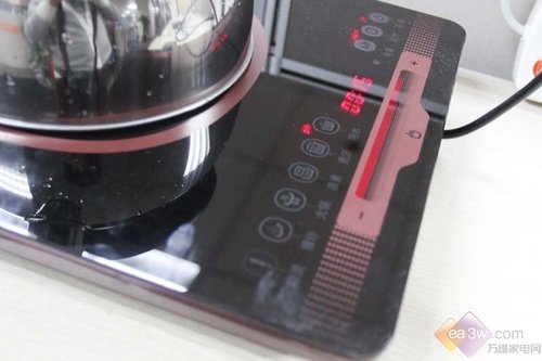 苏泊尔电磁炉评测 人性化防烫提示