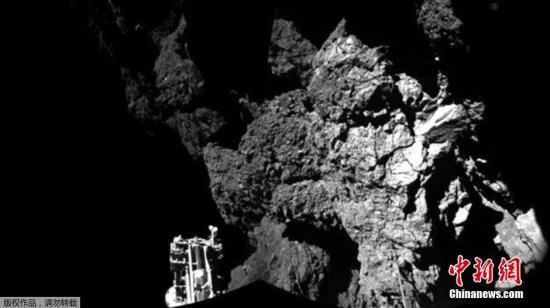 彗星登陆器菲莱半年来首次苏醒：你好，地球