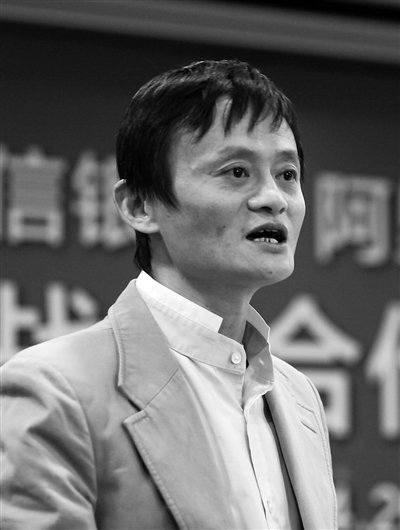 刘强东退出微博 获年度喷壶奖
