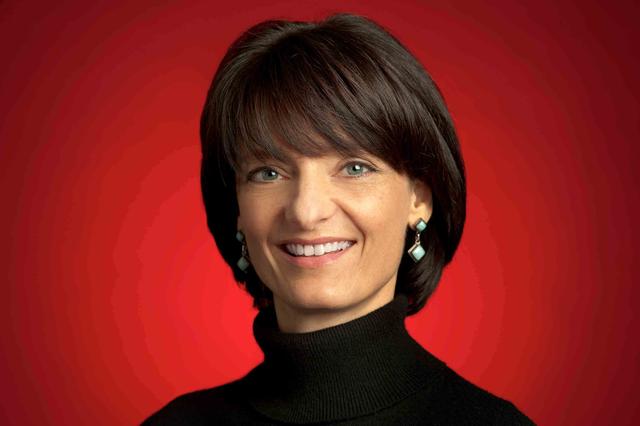 Facebook建创新研发部门 挖谷歌美女高管掌管