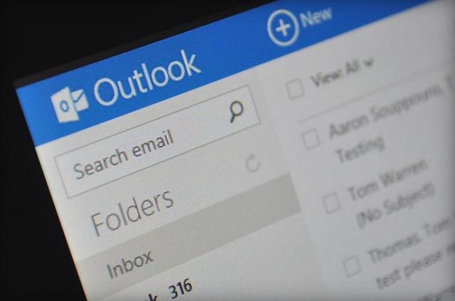 微软将用Office365淘汰Outlook.com