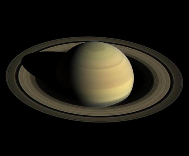 &ldquo;卡西尼&rdquo;探测器最新拍摄土星高清图像