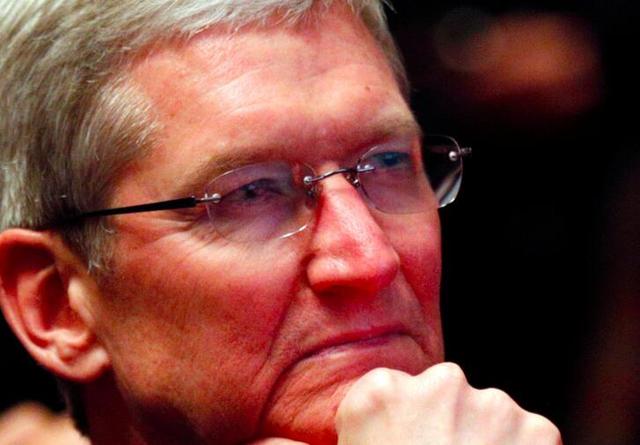 苹果CEO库克白宫痛批产品留后门想法