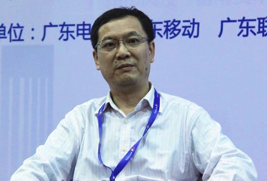 走秀网副总裁钟琳:电商环境和传统商业差异大