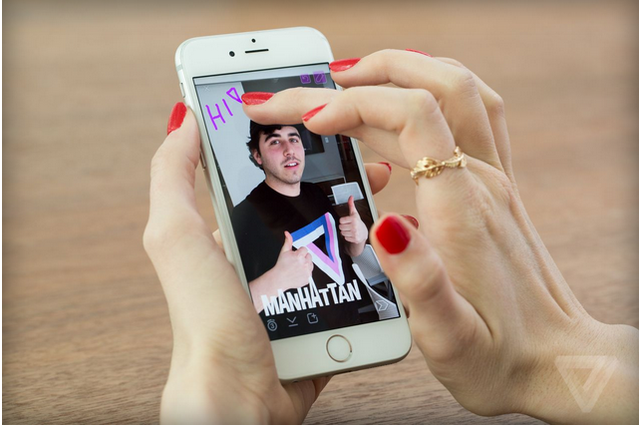 彭博社：苹果正在打造自己的Snapchat