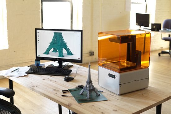 廉价高精密度3D打印机Form 1上市