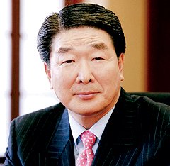 LG电子CEO南镛引咎辞职 集团董事长兄弟接任