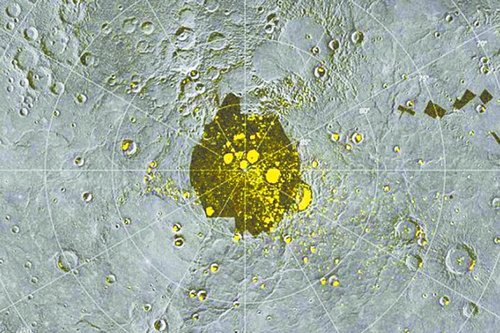 探测器数据表明水星可能有水 藏在火山坑里