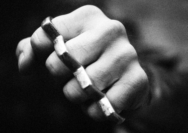 科学家发现与暴力犯罪息息相关的两种基因