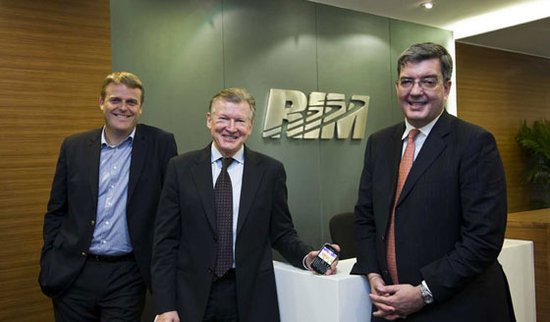 ,即时通讯,智能手机,RIM中国总裁本月卸任 将调低中国区产品价格