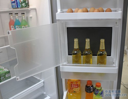 西门子傲域对开冰箱首测 自动制冰机