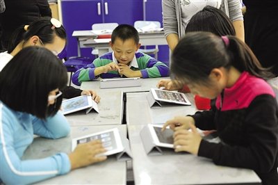 iPad深入小学课堂传道解惑 教学软件资源匮乏