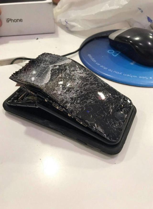 刚买了3天的iPhone 7爆炸了！还伤到了他的手