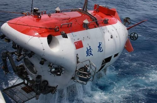 蛟龙号6月将至马里亚纳海沟挑战7000米深海