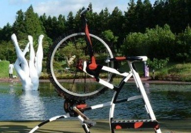 各国耍流氓分割建筑型版式v版式的概念图片