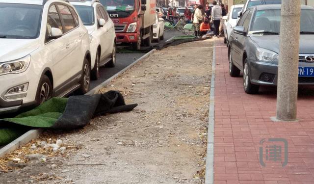 防尘布单摆浮搁被移位 新开大街刮起沙尘暴