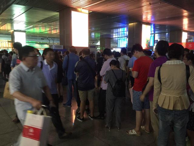 天津站城际线暂时因限速和线路问题现大面积延