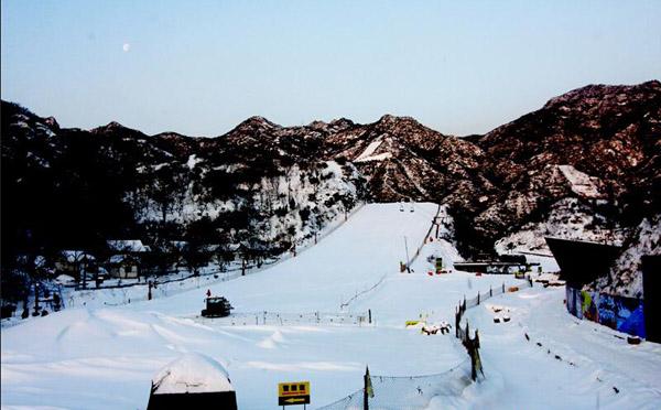 申冬奥助推冰雪热 玩转北京周边滑雪场