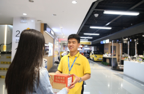 你只负责貌美如花买买买 苏宁负责送装到家优