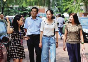 她15岁考上大学 做饭跳舞吉他全部都会