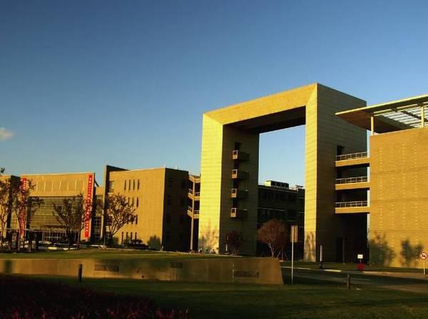 中国学费最贵十大名校排行榜_大燕网天津站_