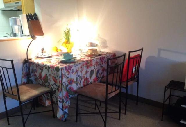 天大教授美国租房遭吐槽脏乱差