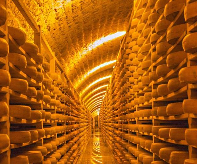 香甜与传统的结合 寻访法国五大奶酪原产地