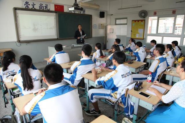 天博"馆校合作"走进北师大附中,梅江中学