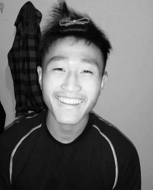 泰达球员闫安楠不幸离世 训练后抽筋心脏骤停