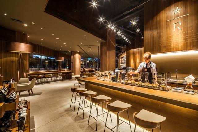 星巴克臻选天津南开大悦城店盛大开业