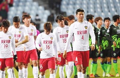 亚冠最新积分榜山东泰山6-1卡雅升第1仁川联2-1横滨水手排第2