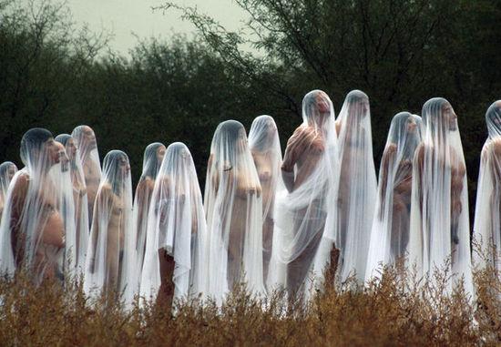 盘点全球奇葩裸体事件 日本"裸体"节在列_大燕网天津站_腾讯网