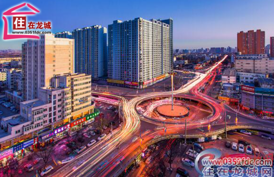 划时代 大转盘浴火重生 开辟草坪交通新格局