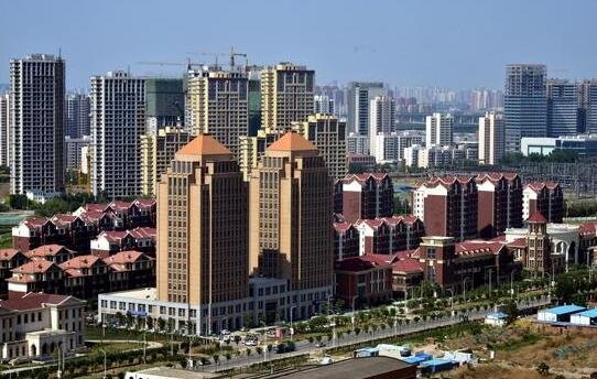 中国住房发展报告:这十个城市楼市风险最高_频