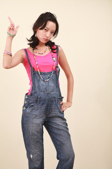 《男左女右》演员剧照 卫棉棉—林园饰_视频_腾讯网