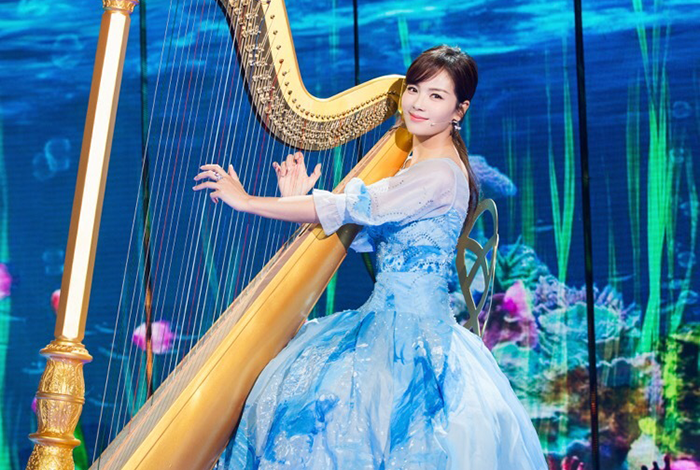 猴年春晚落幕 林心如梁咏琪刘涛女神比美