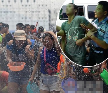 泼水节23人猥亵妇女当场被抓