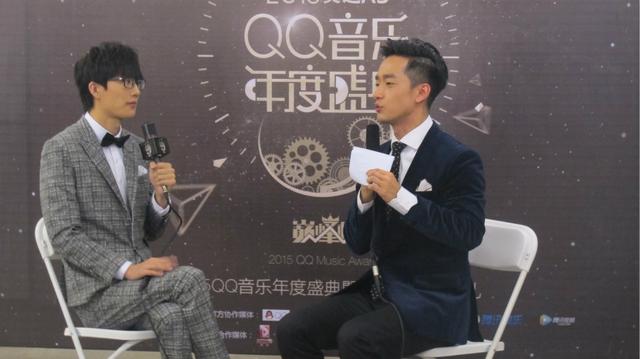 才子许嵩斩获年度专辑奖 贴心鼓励后辈TFboys