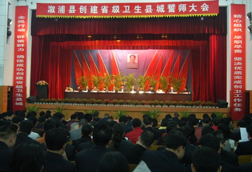 行政机构该“消肿”了