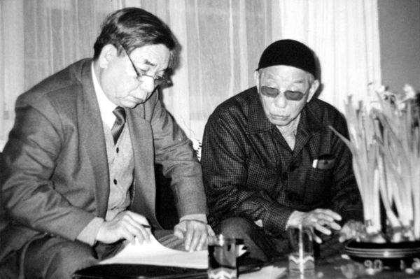 张学良借做口述史幽会老情人，赵四大骂唐德刚