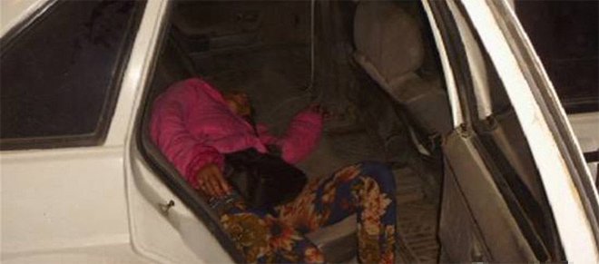 不堪罚款喝下农药的女车主 不堪罚款喝下农药的女车主