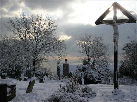 充满趣味的英国雪景_国外天气_天气