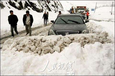 今日新疆气温普升 午后起北疆风雨再来_国内天