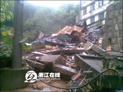 浙局部暴雨致房屋倒塌 未来三天阴雨持续