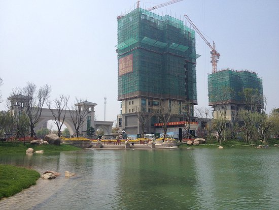 大湖景恒大翡翠华庭每天10套特价房 购房送精