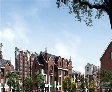 工友城莱茵小镇:伴山依云 湖畔心旅_腾讯房产