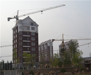 工友城莱茵小镇:伴山依云 湖畔心旅_腾讯房产