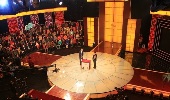 央视《寻宝》走进中韩影音拍摄基地_房产_腾讯网