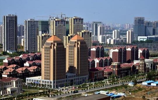中国住房发展报告:这十个城市楼市风险最高