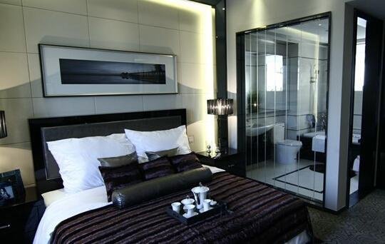 卫生间改客房 爸妈睡一晚上吐下泻!